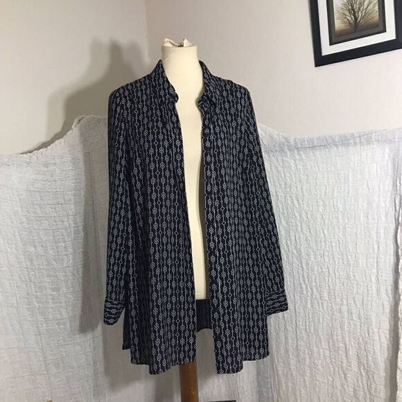 Lane Bryant Printed Long Sleeve Blouse Size 14/16 - Picture 5 of 10